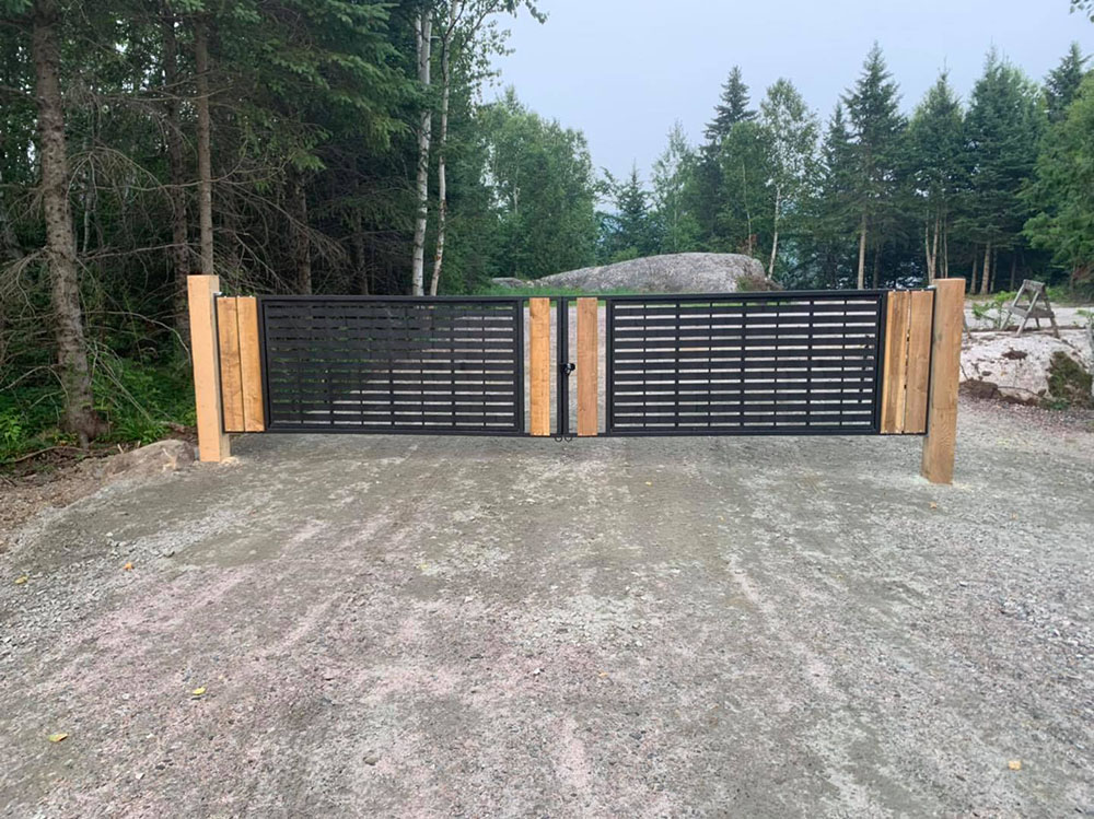 Защита ворот и заборов от ржавчины полимерным покрытием Line-X