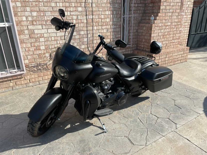 Защита harley davidson от повреждений и коррозии покрытием Line-X