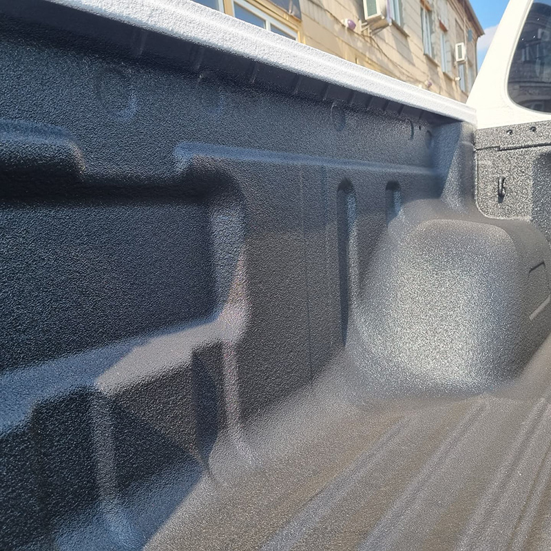 Превентивная защита Mitsubishi L200 покрытием Line-X