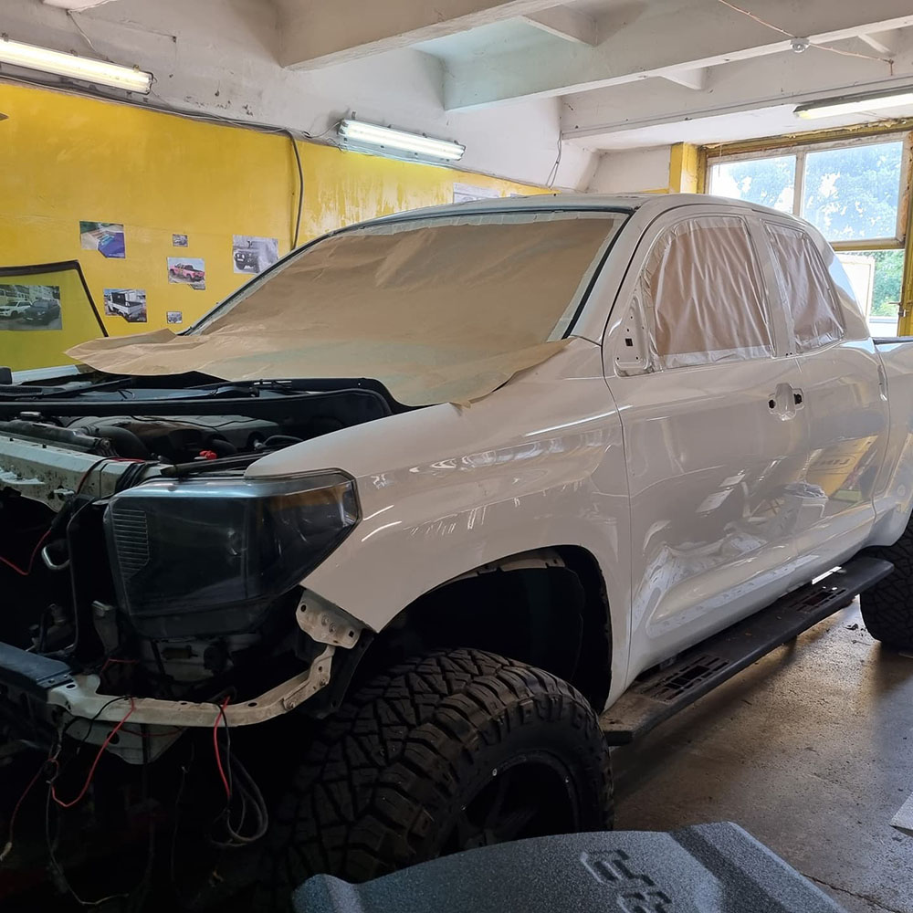 Содрали кожу с Toyota Tundra Devolro