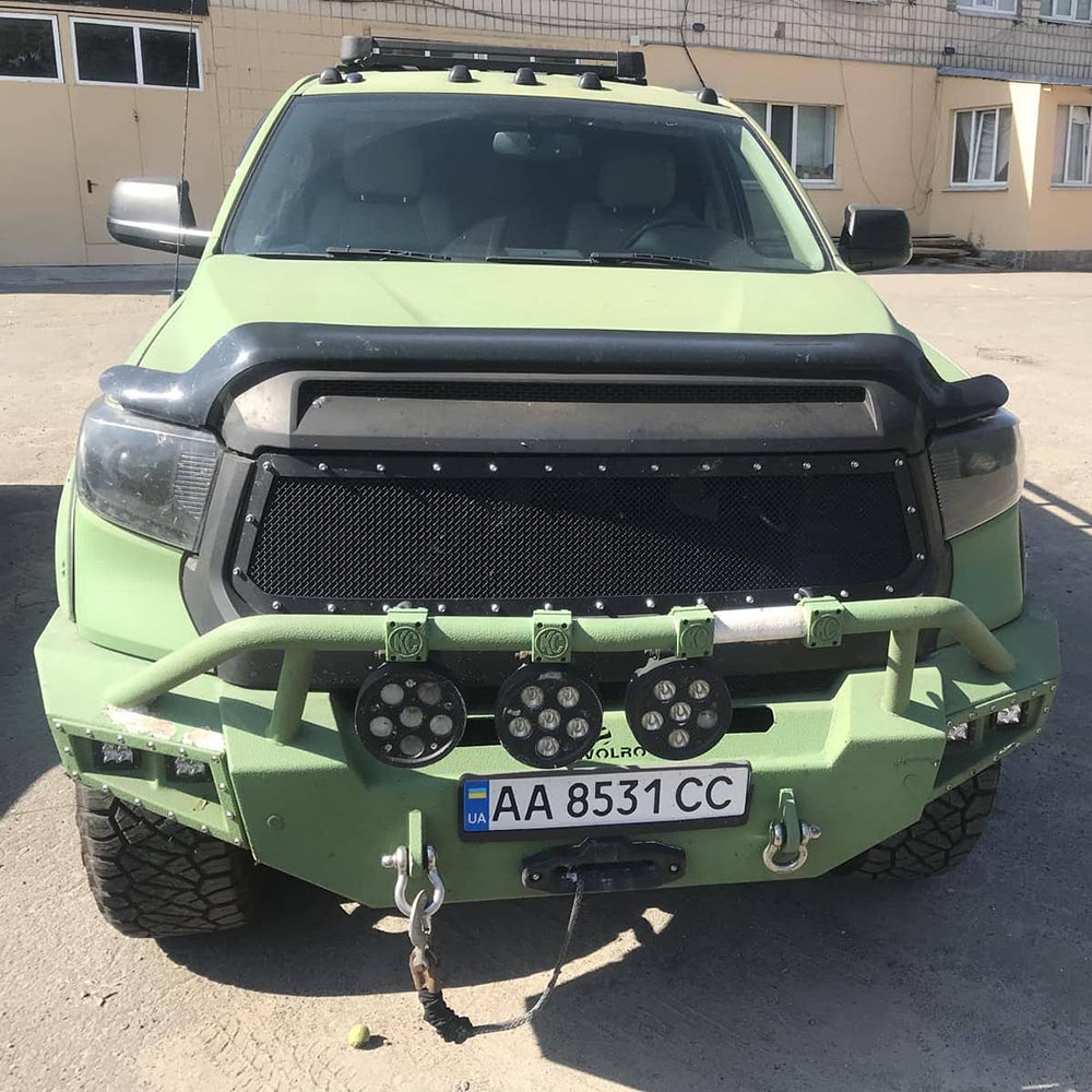 Содрали кожу с Toyota Tundra Devolro