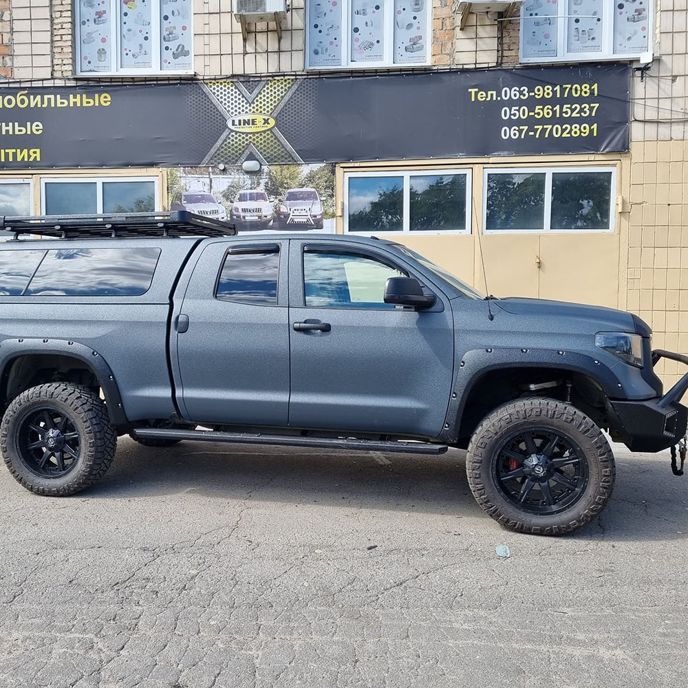 Toyota Tundra Devolro – отрастила новую прочную «кожу» из Line-X