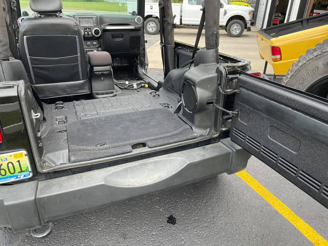 Антикоррозийная обработка кузова покрытием Line-X