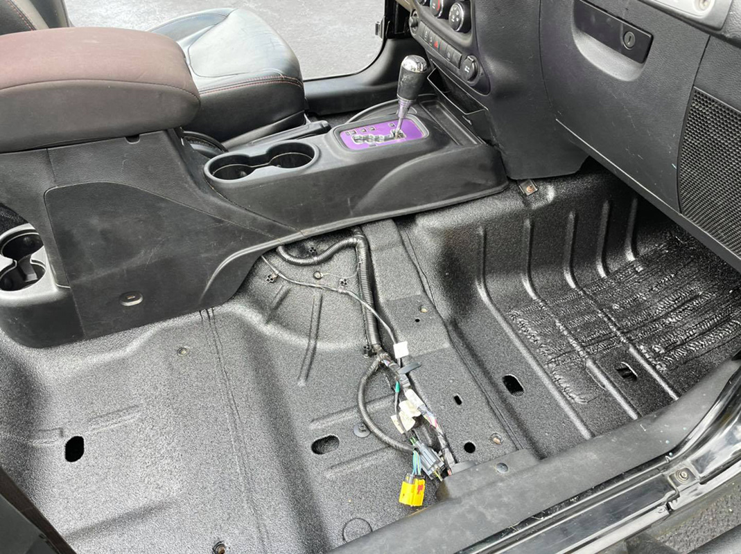 Антикоррозийная обработка кузова покрытием Line-X