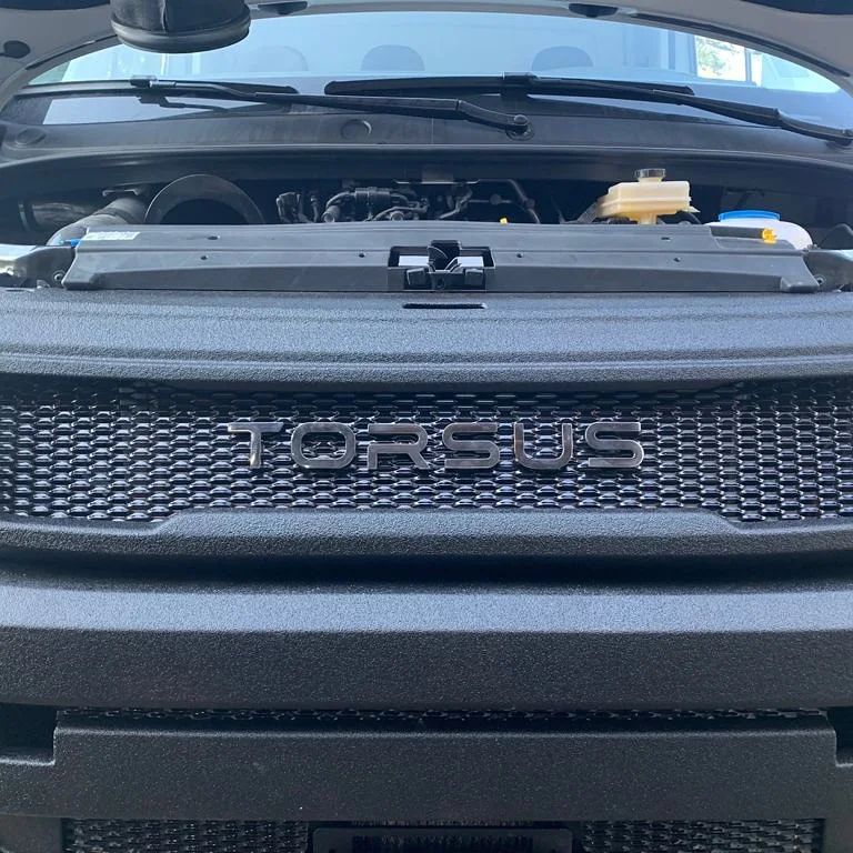 Защита шасси автобуса повышенной проходимости Torsus покрытием Line-X