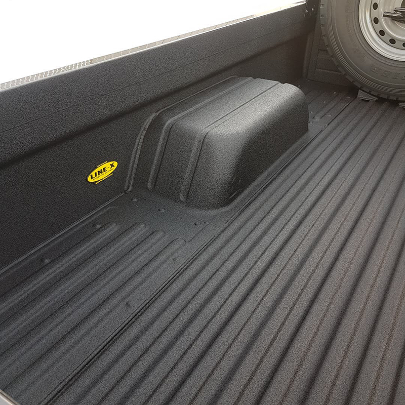 Защита грузового отделения Land Cruiser покрытием Line-X