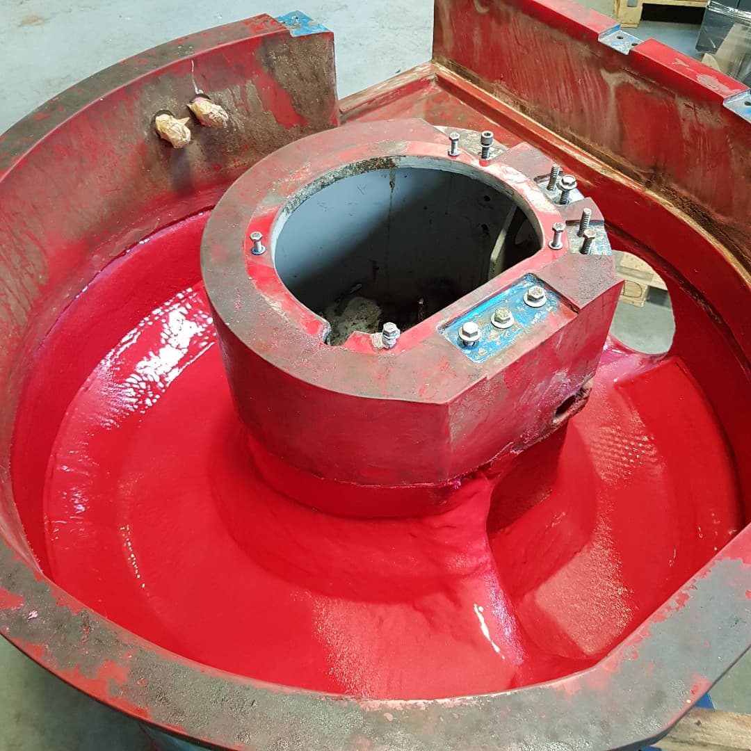 Защита шлифовального станка покрытием Line-X