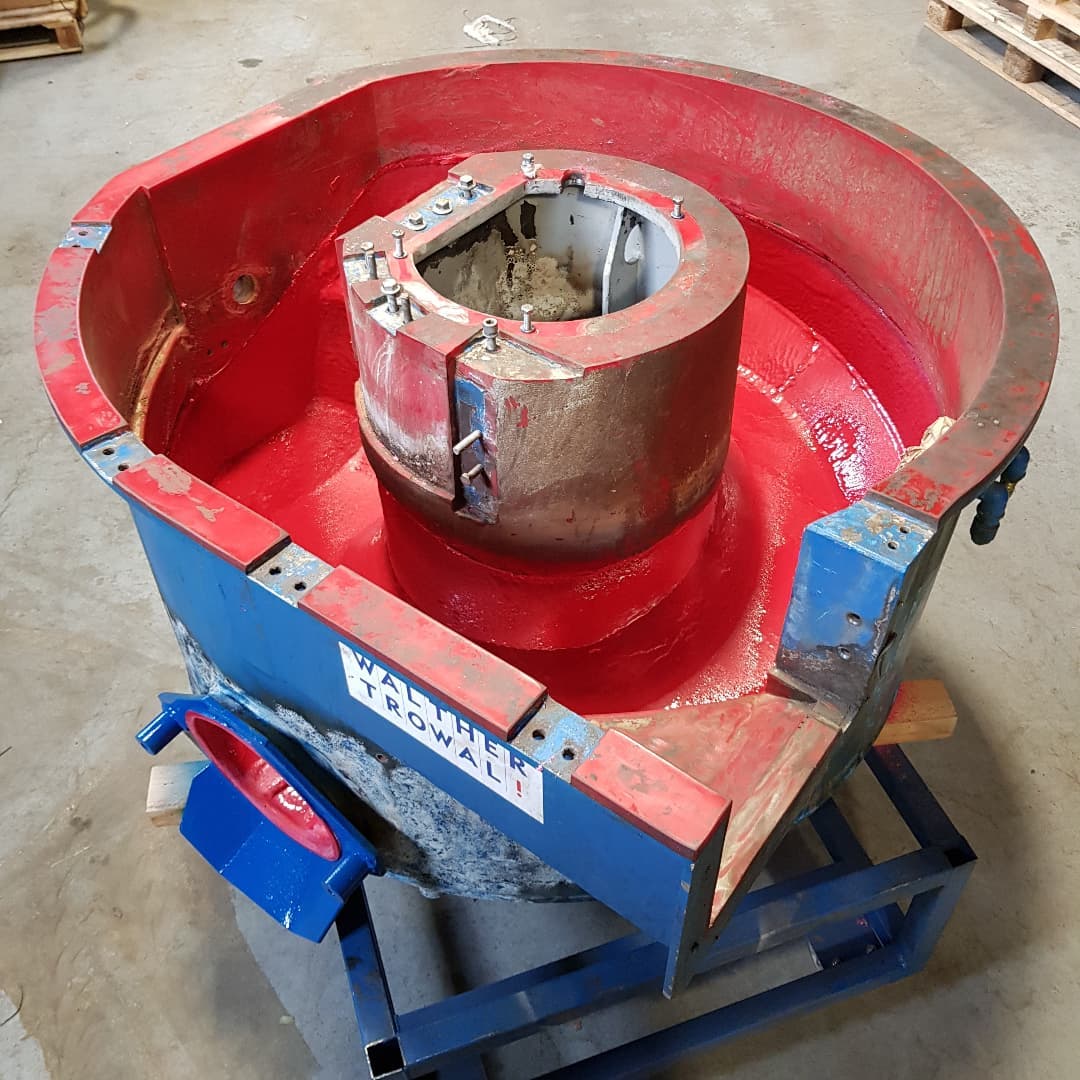 Защита шлифовального станка покрытием Line-X