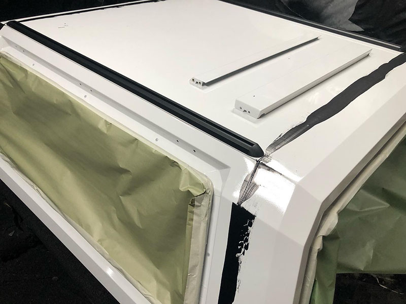 Защита крыши багажника кунга покрытием Line-X