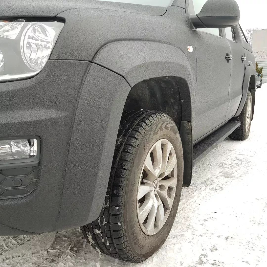 Пикапа Volkswagen Amarok в полимерной броне Line-X