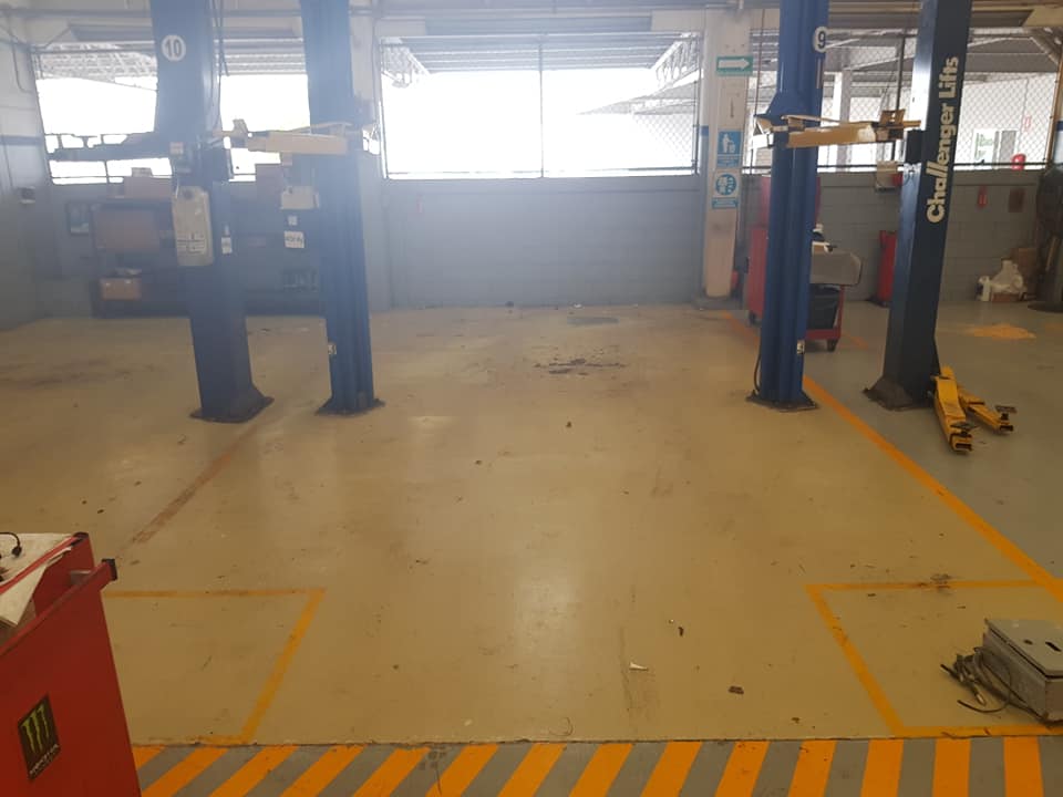 Line-X –для защиты полов гаражей и СТО